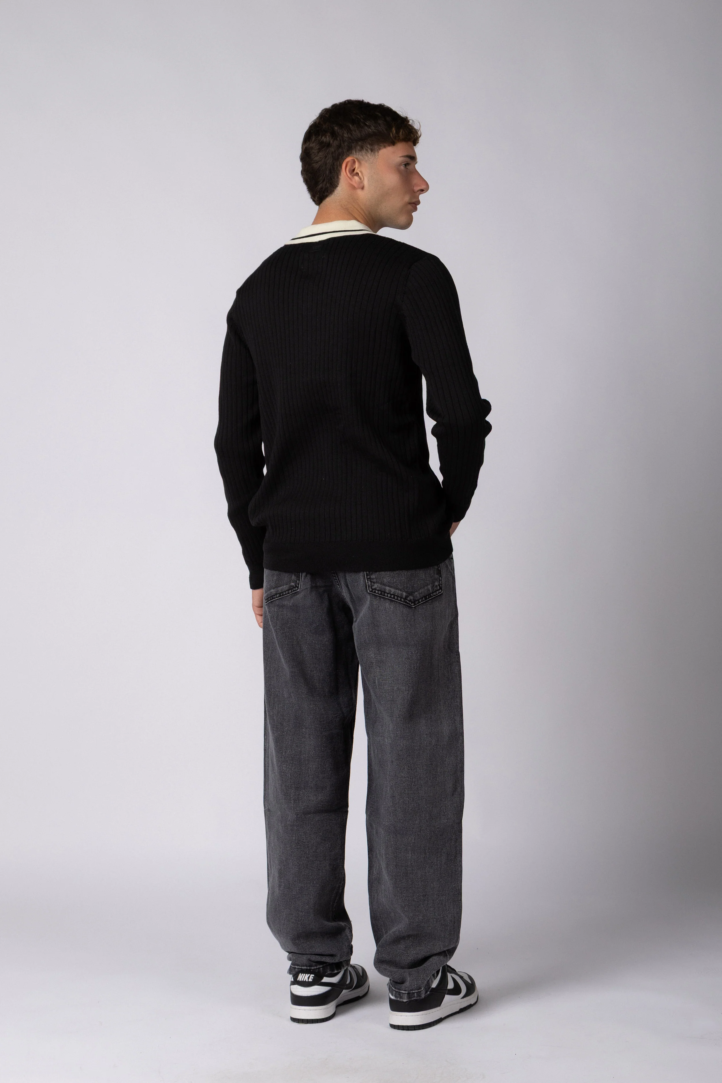 Sweater Definition Negro - Image 2