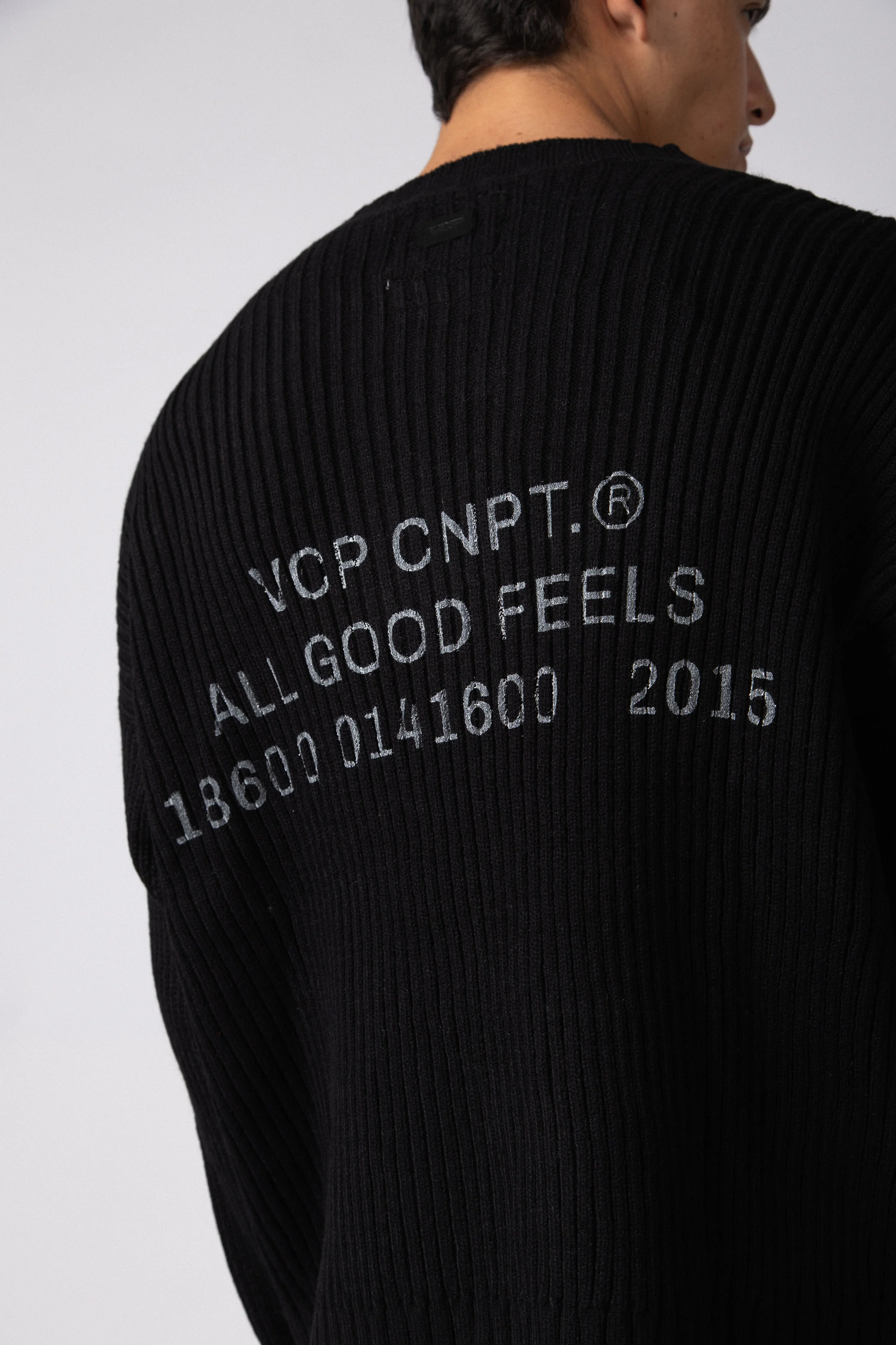 Sweater Good Feels Negro - Image 2