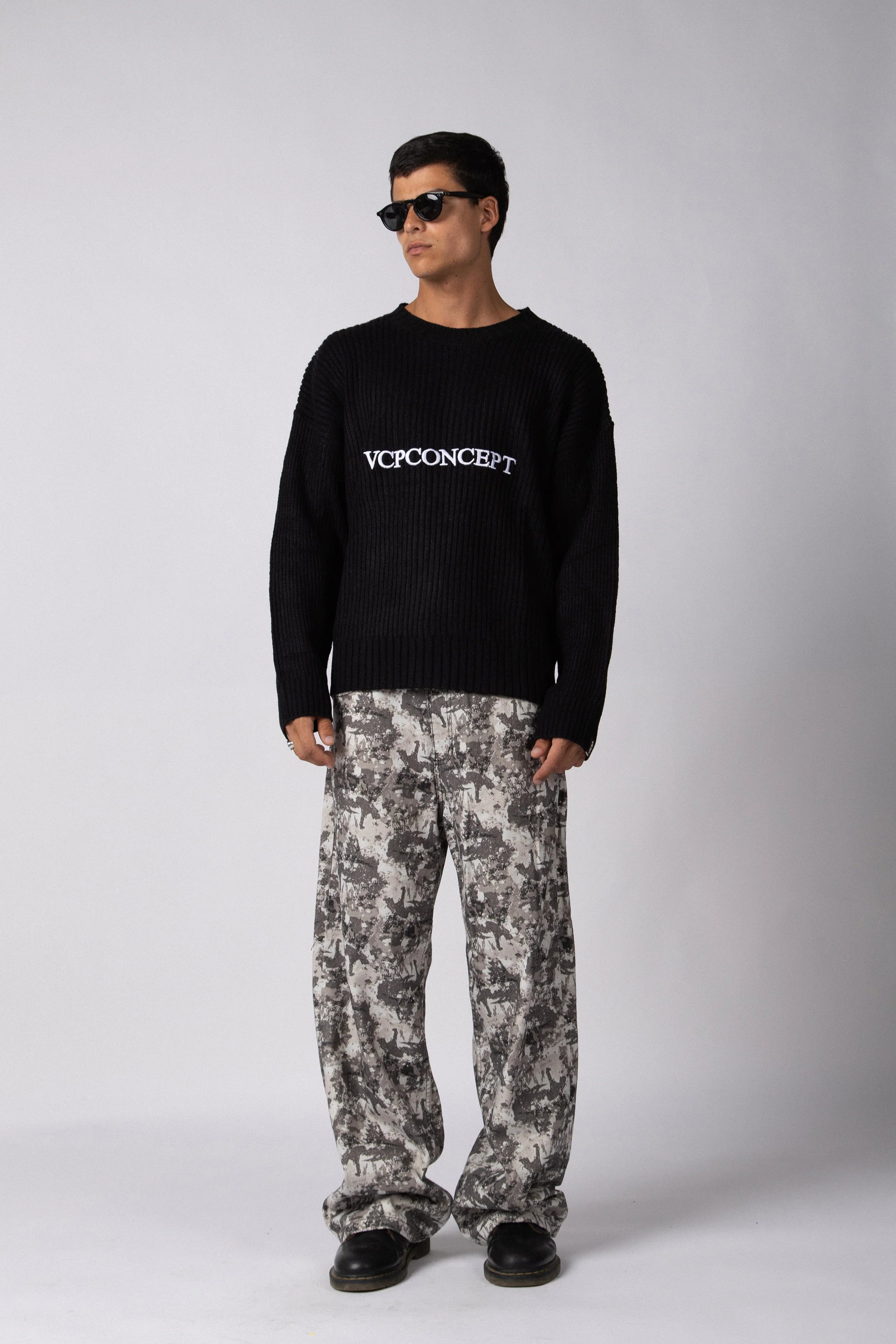 Sweater Identity Negro - Image 3